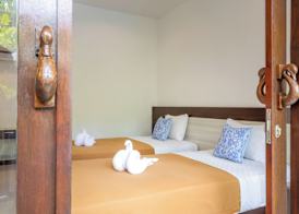 Dewi Villa Padangbai Hotel 5