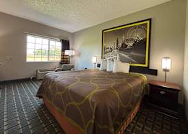 Super 8 by Wyndham Mt. Carmel IL 4