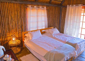 Camelthorn Kalahari Lodge 4