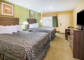Days Inn by Wyndham Abbeville 3