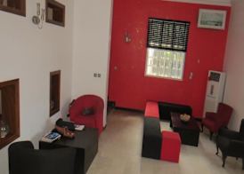 Bates Place Apartments 4