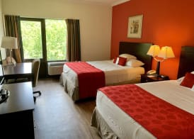 Ramada by Wyndham Newark/Wilmington 5