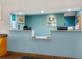 Quality Inn & Suites Goshen 2