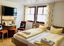 Hotel - Restaurant Hirschen - Werneths Landgasthof beim Europa- Park Rust 4