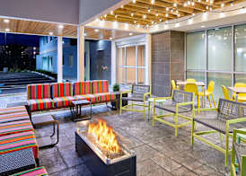 Home2 Suites by Hilton Ocean City Bayside 5