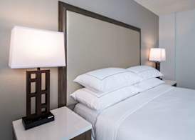 DoubleTree by Hilton Madison East 3
