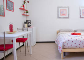 1 Bed-sleeps 2-aircon-town Centre-free Parking 4