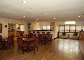 Expo Inn 4