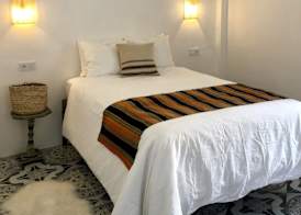 Riad Imndi 4