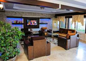More Hotel 5