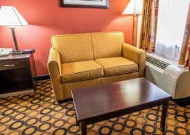 Econo Lodge Richmond Hill 5