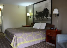 Super 8 by Wyndham Franklin Hwy 31 5