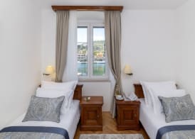 Heritage Hotel Tisno 4