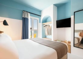 Play Paros a member of Brown Hotels 4