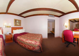 Days Inn by Wyndham Niles 4
