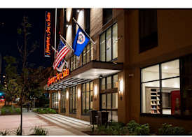Hampton Inn and Suites Minneapolis University Area, MN 2