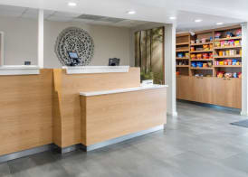 Fairfield Inn & Suites Beaumont 2