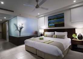 Pullman Port Douglas Sea Temple Resort and Spa 5