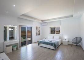 Villa Sienna, Fabulous 6bdr Protaras Villa 5