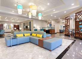 Drury Inn & Suites Burlington 2