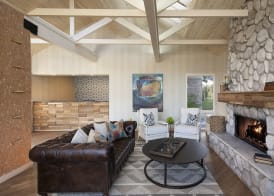 Spyglass Inn 4