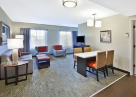 Staybridge Suites CLEVELAND MAYFIELD HTS BEACHWD by IHG 3