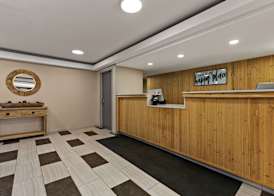 Econo Lodge Rockford Casino Area 5