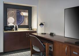 Courtyard by Marriott Norwalk 4