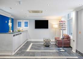 Apollo Hotel London Near Hyde Park and Paddington Station 3