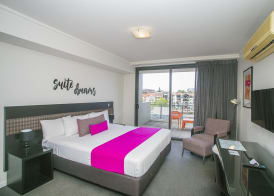 East Perth Suites Hotel 3