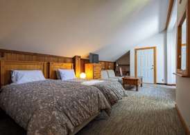 Rams Head Inn 5