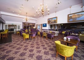 Henley Hotel 2