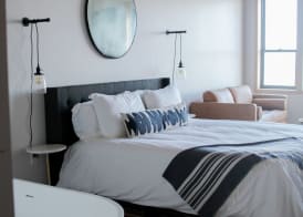 Bowline Hotel 5