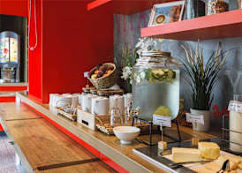 ibis Lyon Carre De Soie 4