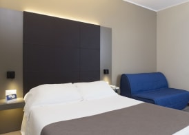 City Hotel & Suites Foligno 4