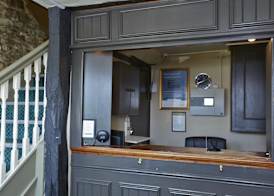 Dog House by Chef & Brewer Collection 2