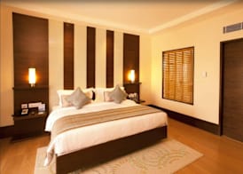 Radisson Blu Hotel Chennai City Centre 4