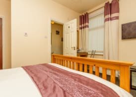 Hawthorn House 5
