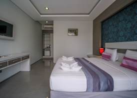 Kamini Legian Hotel 3