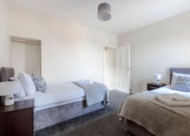 Karah Suites - Palmer Park - 4 Bedroom 5