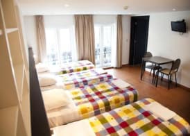 Hotel Barry 4
