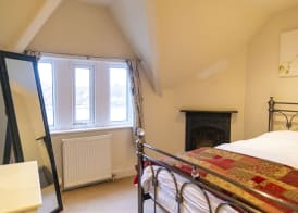 Luxury Apt No. 2 - One Bed Apartment 3