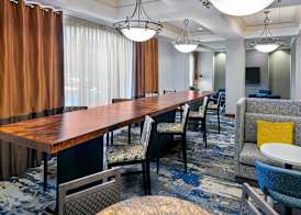 Hampton Inn & Suites Kansas City-Country Club Plaza 5