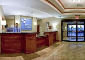 Holiday Inn Express Hotel & Suites Bartlesville, an IHG Hotel 2