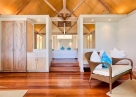 Little Polynesian Resort 2