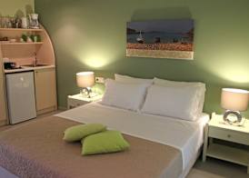 Effi Apartments 4