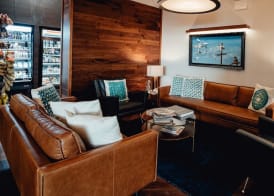Feather Factory Hotel 4
