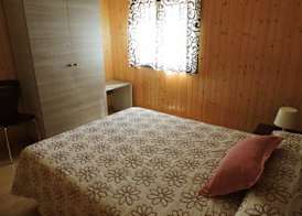 Hostal - Bungalows Camping Cáceres 5