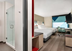 avid hotels - Lancaster by IHG 4