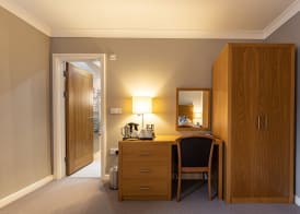 Crossways 4